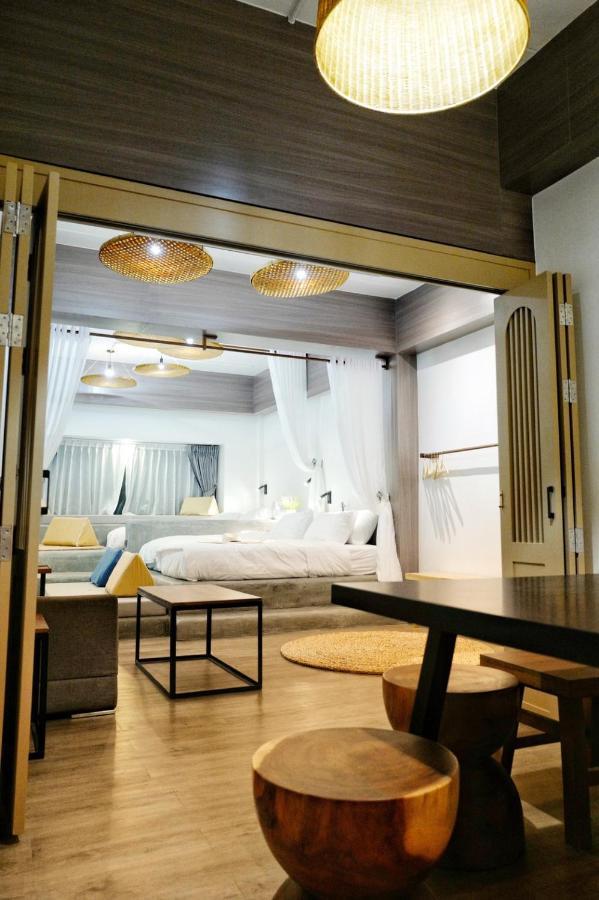 Krung Boutique Hotel Bangkok Exterior photo