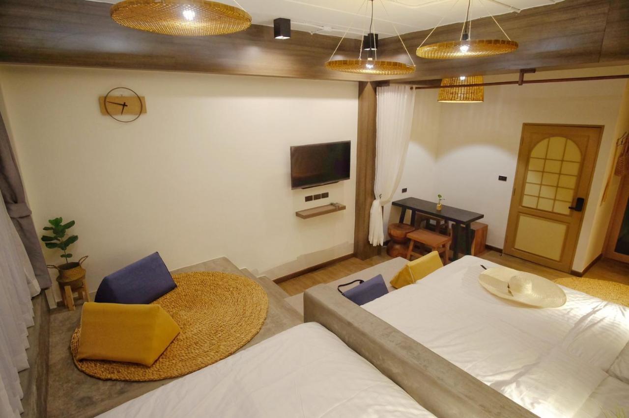 Krung Boutique Hotel Bangkok Exterior photo