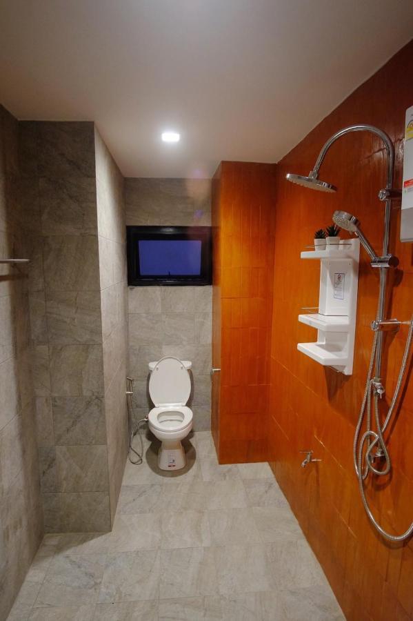 Krung Boutique Hotel Bangkok Exterior photo